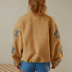 Polar Jacket - Natural Flower -Stylo Craze Sales Store 135194cef79f4e04a371360b0b33286a eb85d84a 2bf6 420e 8760 d877af9d12bc scaled