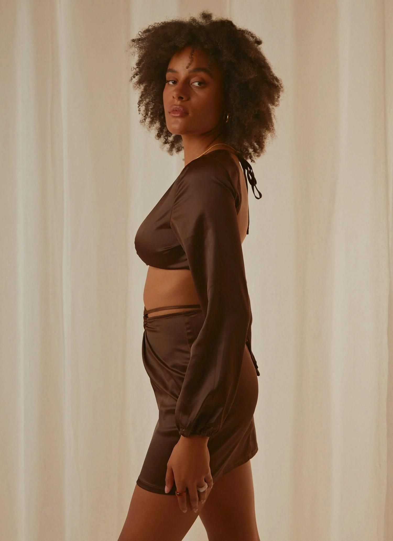 Musier Crop Top - Chocolate 4 Musier Crop Top - Chocolate - Image 4