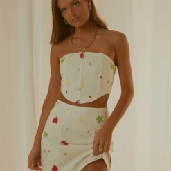 Fashion Flashback Bustier - 90s Motif 9 Fashion Flashback Bustier - 90s Motif -Stylo Craze Sales Store 39d4a8a9408c4d50a0c6b53b0c028f5f scaled