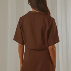 New York City Cropped Blazer - Choc Brown -Stylo Craze Sales Store 45bc3efd219c42c393e5e86d5b80516c scaled