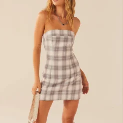 Real Girl Tube Dress - Grey Scale -Stylo Craze Sales Store 475f500c3f414941b0494699a031f95c scaled