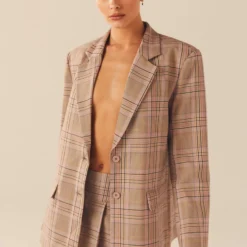 Maggie Blazer - Rose Beige 9 Maggie Blazer - Rose Beige -Stylo Craze Sales Store 4b957163b8164543b8970c8b513ce2bf scaled