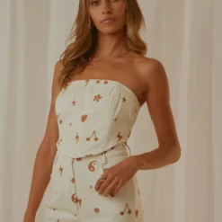 Fashion Flashback Bustier - Chocolate 90s Motif 8 Fashion Flashback Bustier - Chocolate 90s Motif -Stylo Craze Sales Store 5e9fa47b19954e9ca42eaec441499138 scaled