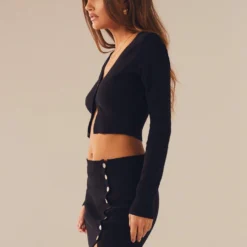 Roselle Knit Crop Cardigan - Black -Stylo Craze Sales Store 90a8a97d39e04cfcb76827200c51cdc2 scaled