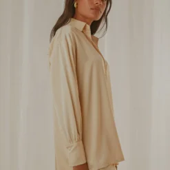 Monet Oversized Shirt - Ivory -Stylo Craze Sales Store 96ddf65b24dc4985acf8ced94eaab462 scaled