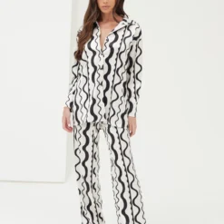 4TH & RECKLESS Neviah Shirt - Wave Print -Stylo Craze Sales Store NEVIAH 24Large