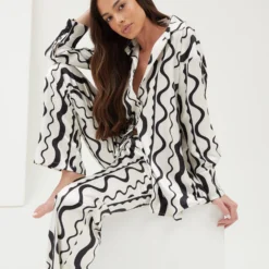 4TH & RECKLESS Neviah Shirt - Wave Print -Stylo Craze Sales Store NEVIAH 97Large