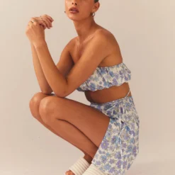 Longing For Less Mini Wrap Skirt - Daisy Chain -Stylo Craze Sales Store a847f7c9cc7c4fbba08606b561761115 scaled