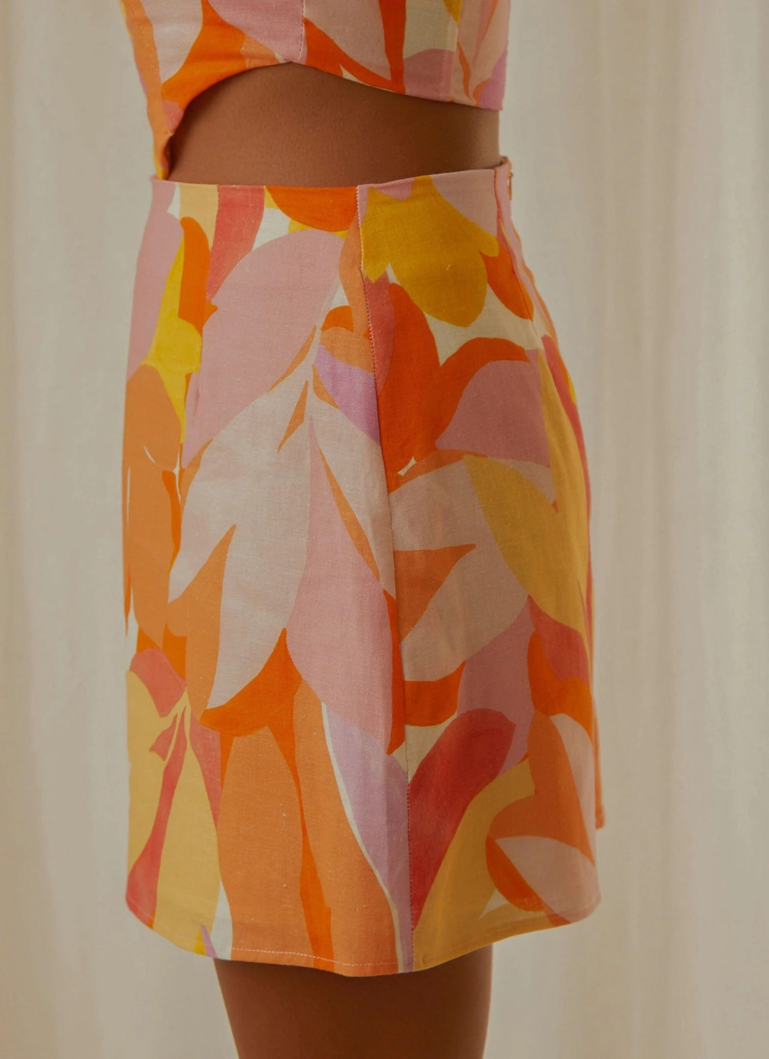 From The Beach Linen Mini Skirt - Paloma 4 From The Beach Linen Mini Skirt - Paloma - Image 4