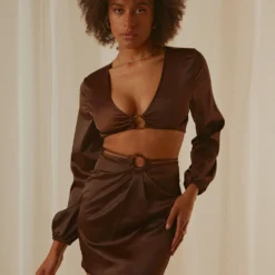 Musier Crop Top - Chocolate 7 Musier Crop Top - Chocolate -Stylo Craze Sales Store e06cfb10500f47f6a97c6108022fdd2a scaled